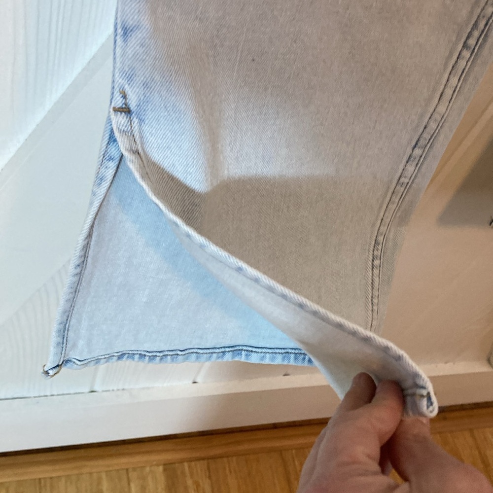 Abercrombie & Fitch - The Slim Straight Ultra High Rise - Picture 5 of 12